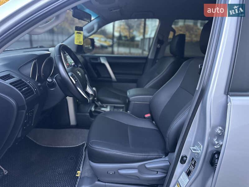 Позашляховик / Кросовер Toyota Land Cruiser Prado 2013 в Івано-Франківську фото 12 Позашляховик / Кросовер Toyota Land Cruiser Prado 2013 в Івано-Франківську
