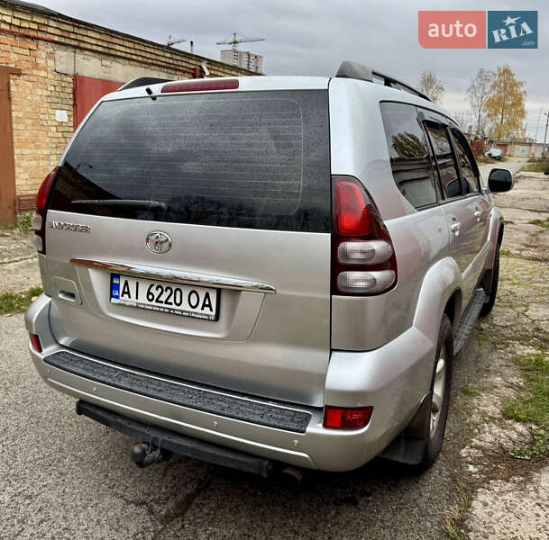 Позашляховик / Кросовер Toyota Land Cruiser Prado 2005 в Києві