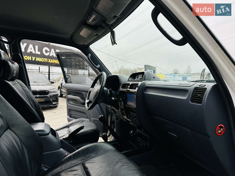 Внедорожник / Кроссовер Toyota Land Cruiser Prado 1997 в Харькове