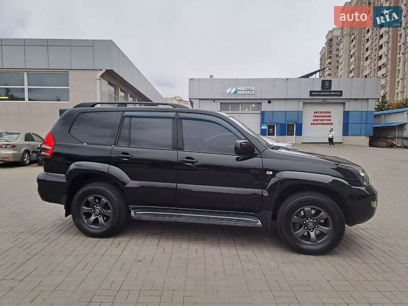 Позашляховик / Кросовер Toyota Land Cruiser Prado 2005 в Одесі