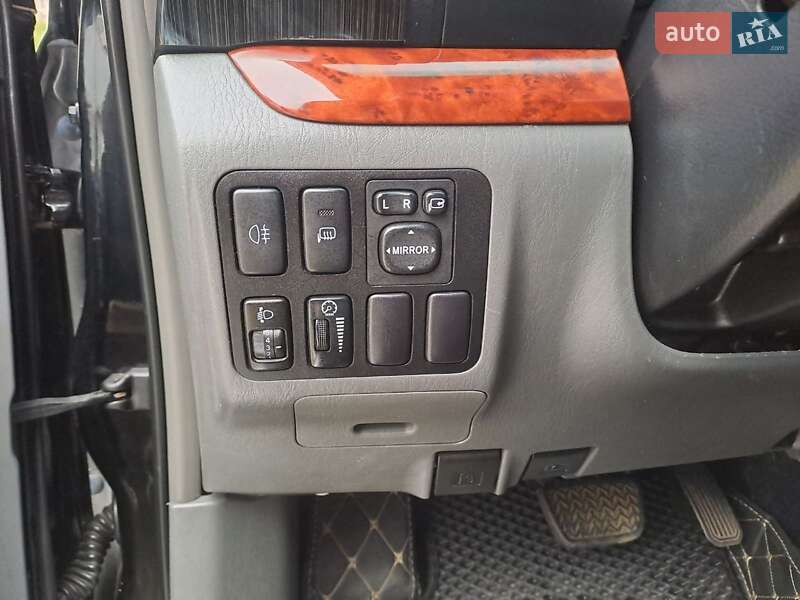 Позашляховик / Кросовер Toyota Land Cruiser Prado 2005 в Одесі