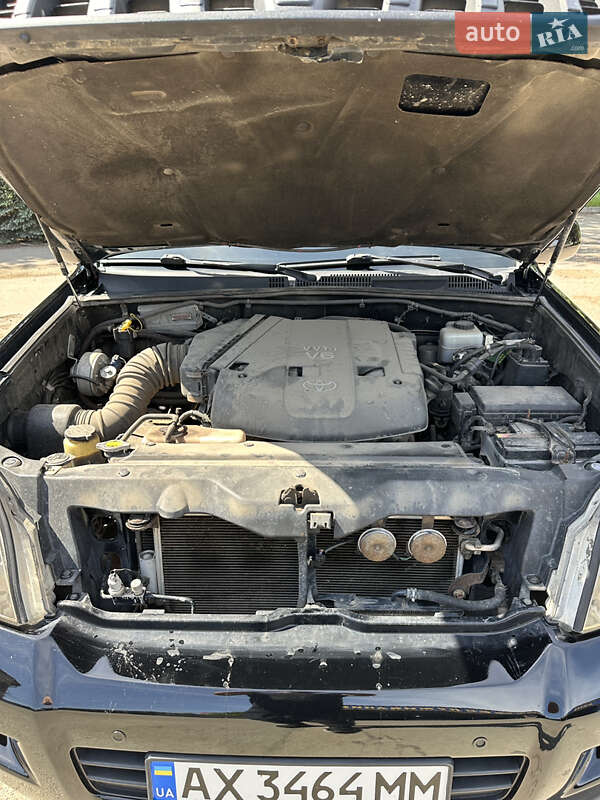 Внедорожник / Кроссовер Toyota Land Cruiser Prado 2006 в Харькове