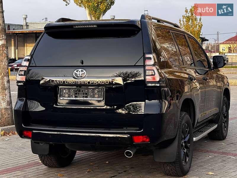 Внедорожник / Кроссовер Toyota Land Cruiser Prado 2022 в Днепре фото 8 Внедорожник / Кроссовер Toyota Land Cruiser Prado 2022 в Днепре