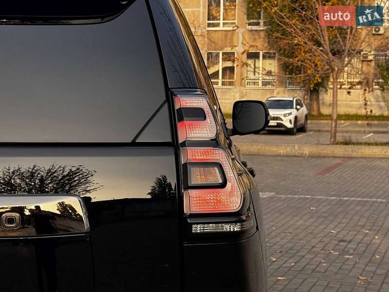 Внедорожник / Кроссовер Toyota Land Cruiser Prado 2022 в Днепре фото 9 Внедорожник / Кроссовер Toyota Land Cruiser Prado 2022 в Днепре