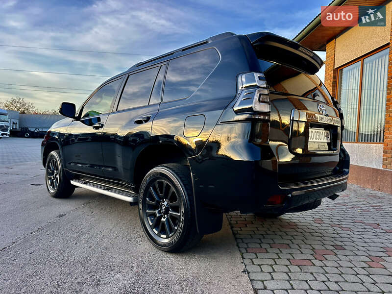 Позашляховик / Кросовер Toyota Land Cruiser Prado 2020 в Мукачевому