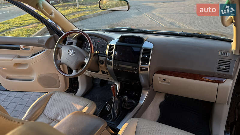 Внедорожник / Кроссовер Toyota Land Cruiser Prado 2006 в Львове