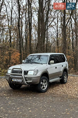 Позашляховик / Кросовер Toyota Land Cruiser Prado 2001 в Харкові