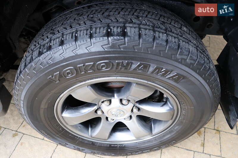 Внедорожник / Кроссовер Toyota Land Cruiser Prado 2008 в Львове фото 13 Внедорожник / Кроссовер Toyota Land Cruiser Prado 2008 в Львове