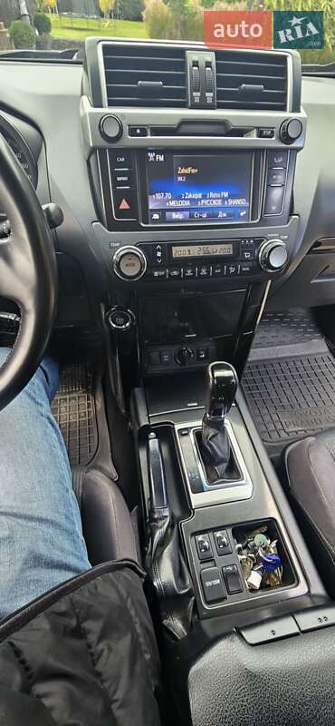 Внедорожник / Кроссовер Toyota Land Cruiser Prado 2014 в Виноградове фото 17 Внедорожник / Кроссовер Toyota Land Cruiser Prado 2014 в Виноградове