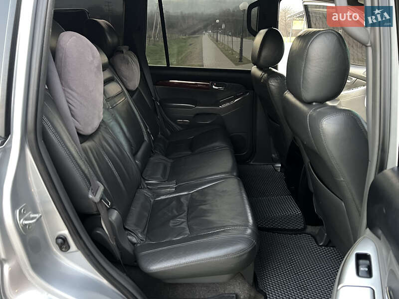 Внедорожник / Кроссовер Toyota Land Cruiser Prado 2006 в Сваляве