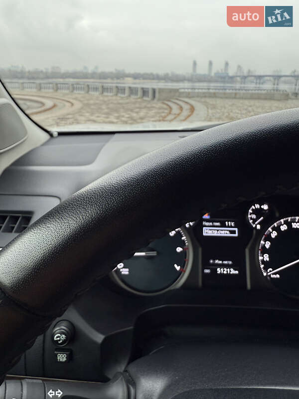 Позашляховик / Кросовер Toyota Land Cruiser Prado 2020 в Києві
