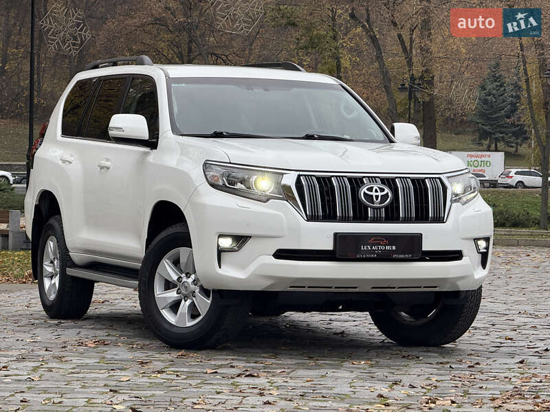 Позашляховик / Кросовер Toyota Land Cruiser Prado 2020 в Києві