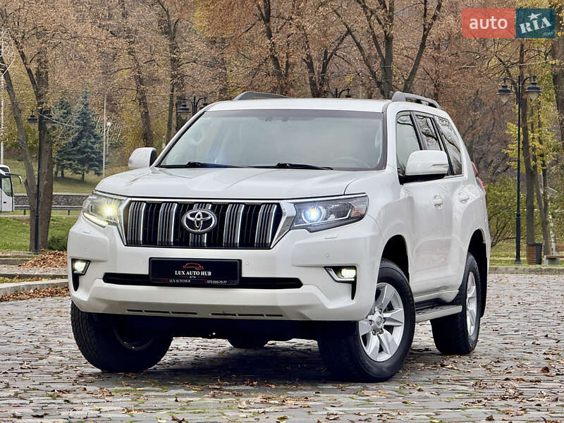 Позашляховик / Кросовер Toyota Land Cruiser Prado 2020 в Києві