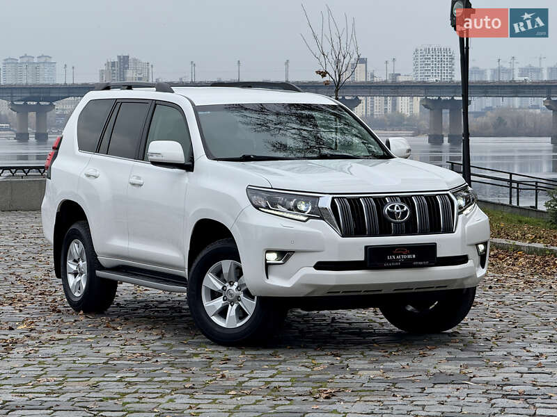 Позашляховик / Кросовер Toyota Land Cruiser Prado 2020 в Києві