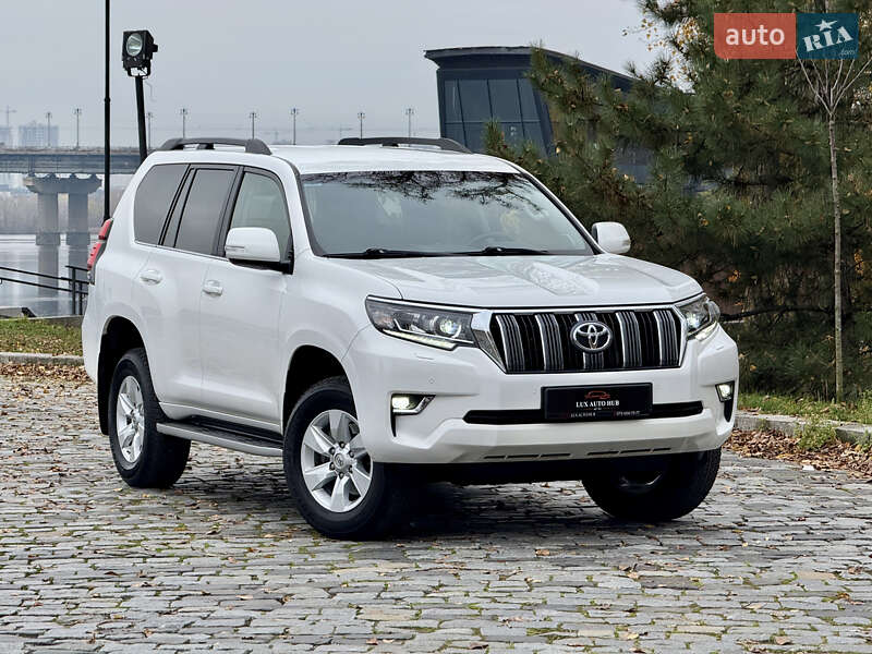 Позашляховик / Кросовер Toyota Land Cruiser Prado 2020 в Києві
