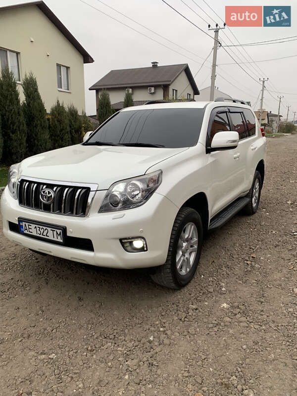 Внедорожник / Кроссовер Toyota Land Cruiser Prado 2010 в Днепре фото 2 Внедорожник / Кроссовер Toyota Land Cruiser Prado 2010 в Днепре