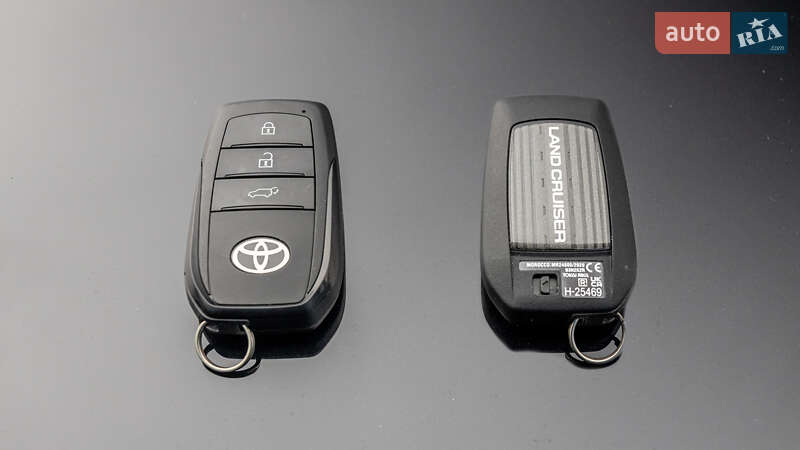 Внедорожник / Кроссовер Toyota Land Cruiser Prado 2024 в Днепре фото 41 Внедорожник / Кроссовер Toyota Land Cruiser Prado 2024 в Днепре