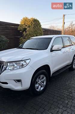 Внедорожник / Кроссовер Toyota Land Cruiser Prado 2018 в Нововолынске