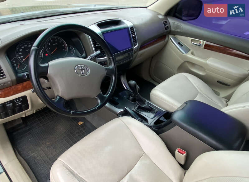 Внедорожник / Кроссовер Toyota Land Cruiser Prado 2006 в Киеве