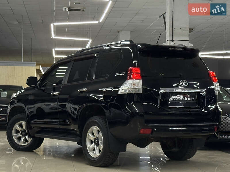 Внедорожник / Кроссовер Toyota Land Cruiser Prado 2010 в Николаеве