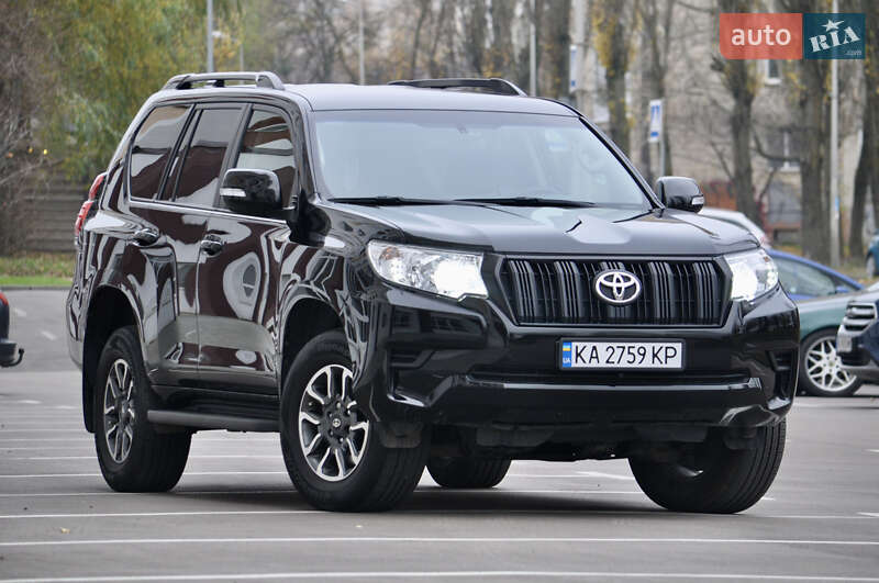 Внедорожник / Кроссовер Toyota Land Cruiser Prado 2020 в Киеве