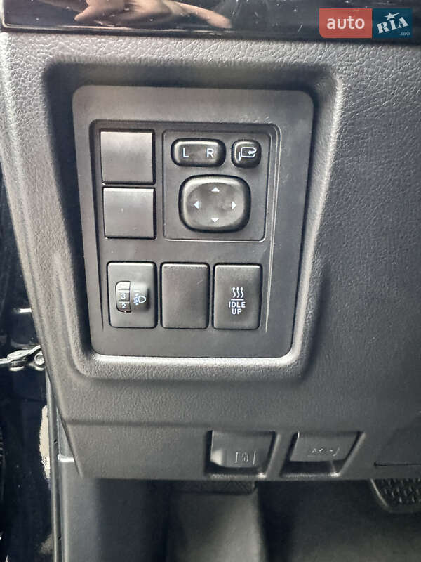 Внедорожник / Кроссовер Toyota Land Cruiser Prado 2020 в Киеве