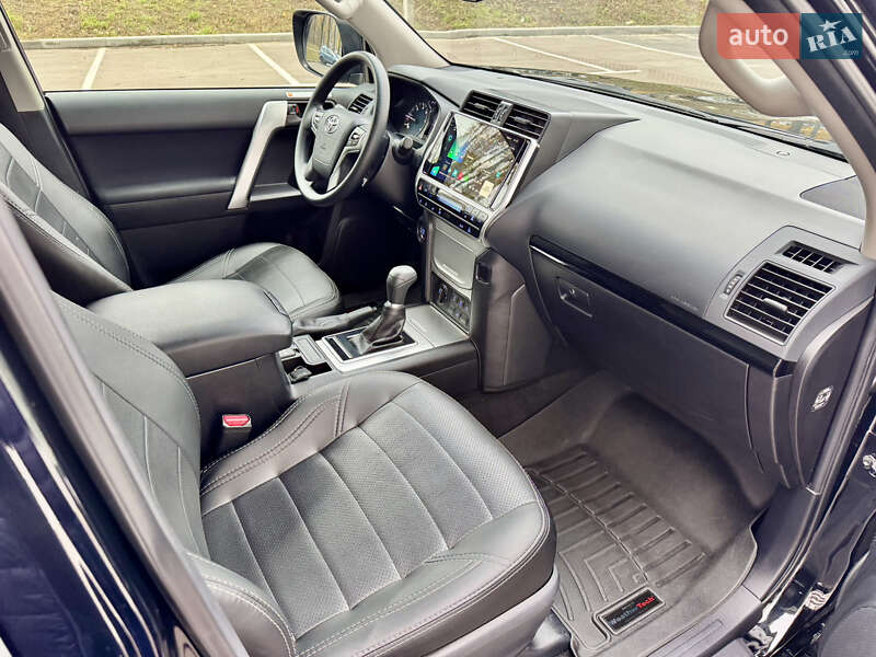 Внедорожник / Кроссовер Toyota Land Cruiser Prado 2020 в Киеве