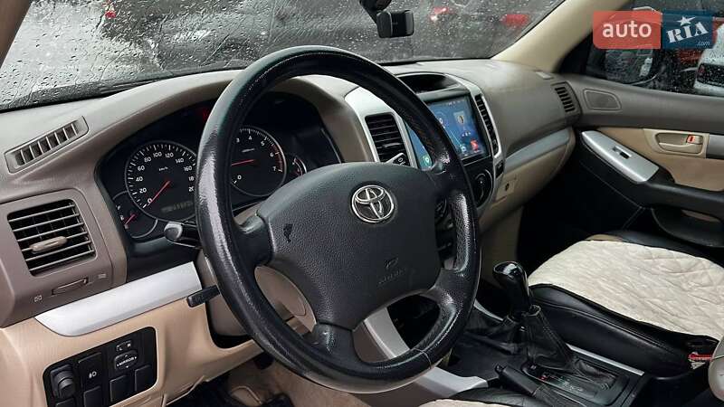 Внедорожник / Кроссовер Toyota Land Cruiser Prado 2004 в Киеве фото 19 Внедорожник / Кроссовер Toyota Land Cruiser Prado 2004 в Киеве
