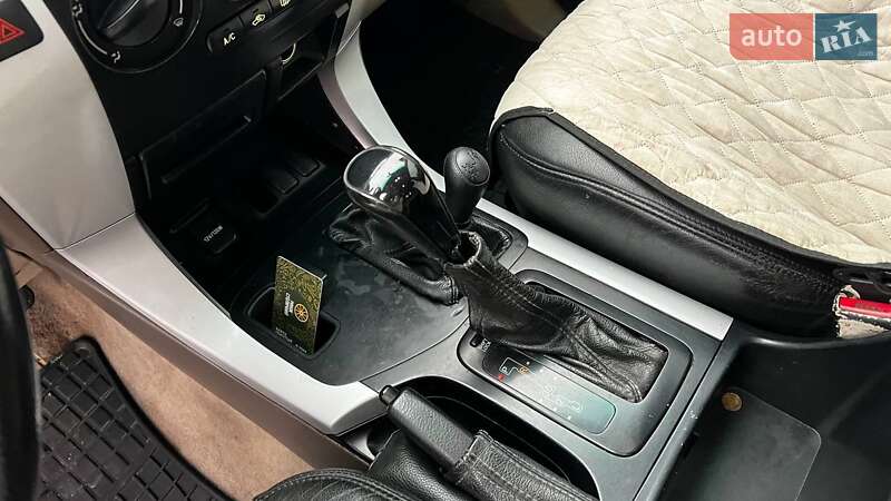 Внедорожник / Кроссовер Toyota Land Cruiser Prado 2004 в Киеве фото 23 Внедорожник / Кроссовер Toyota Land Cruiser Prado 2004 в Киеве