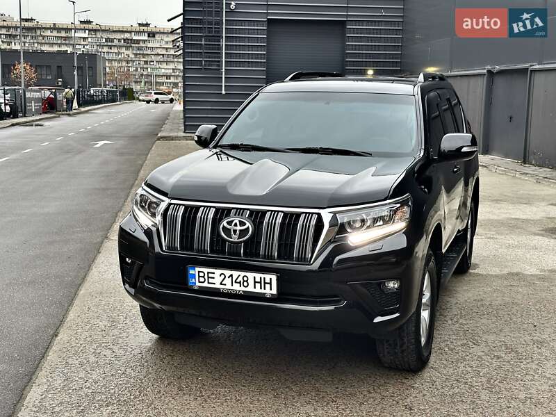 Внедорожник / Кроссовер Toyota Land Cruiser Prado 2019 в Киеве фото 9 Внедорожник / Кроссовер Toyota Land Cruiser Prado 2019 в Киеве