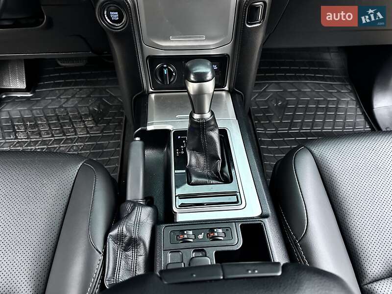 Внедорожник / Кроссовер Toyota Land Cruiser Prado 2019 в Киеве фото 56 Внедорожник / Кроссовер Toyota Land Cruiser Prado 2019 в Киеве