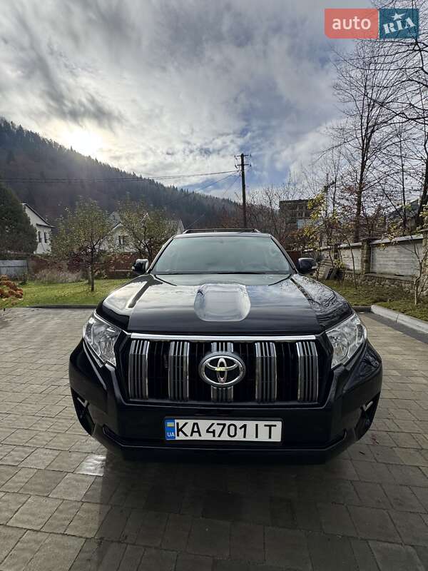 Внедорожник / Кроссовер Toyota Land Cruiser Prado 2020 в Яремче