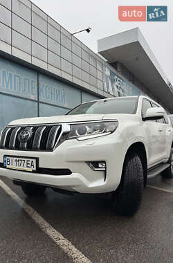 Внедорожник / Кроссовер Toyota Land Cruiser Prado 2019 в Полтаве