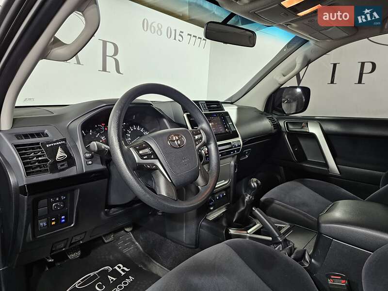 Позашляховик / Кросовер Toyota Land Cruiser Prado 2019 в Києві