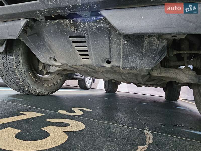 Позашляховик / Кросовер Toyota Land Cruiser Prado 2019 в Києві