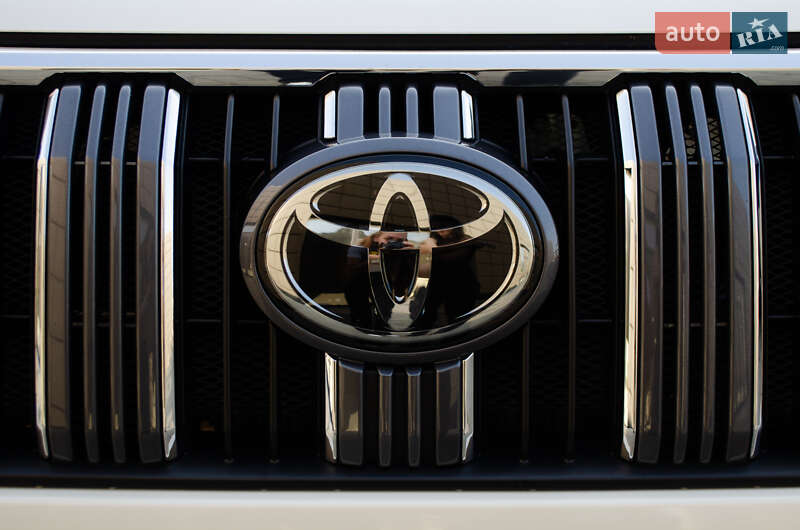 Позашляховик / Кросовер Toyota Land Cruiser Prado 2020 в Тячеві фото 74 Позашляховик / Кросовер Toyota Land Cruiser Prado 2020 в Тячеві