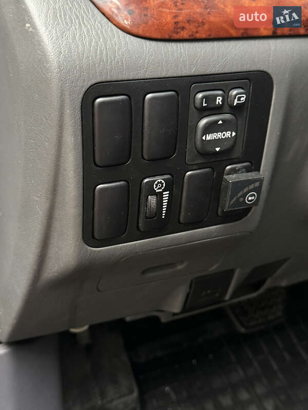 Внедорожник / Кроссовер Toyota Land Cruiser Prado 2006 в Житомире