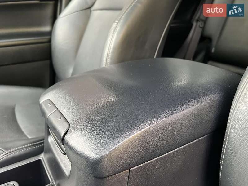 Внедорожник / Кроссовер Toyota Land Cruiser Prado 2019 в Тернополе
