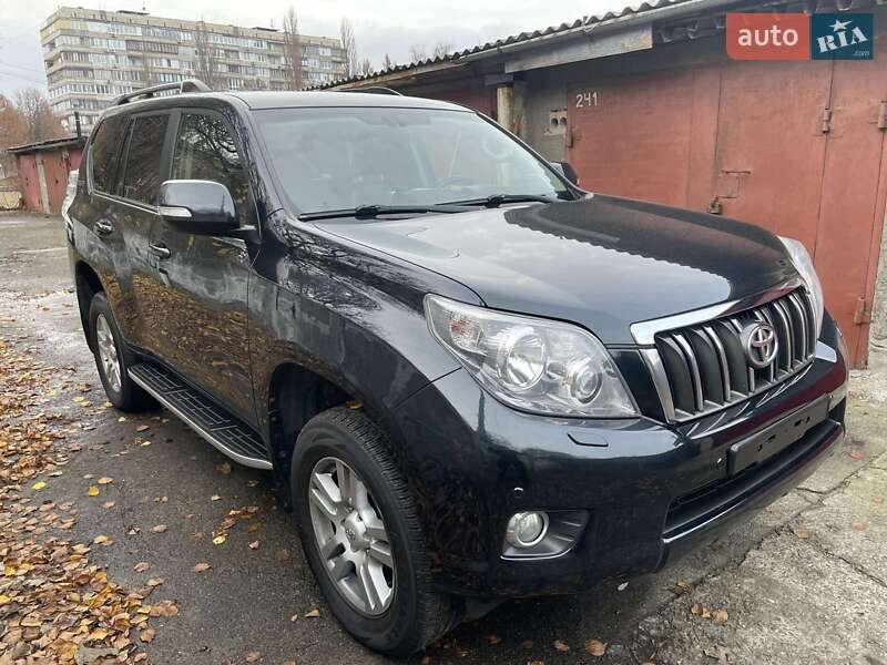 Внедорожник / Кроссовер Toyota Land Cruiser Prado 2011 в Киеве фото 6 Внедорожник / Кроссовер Toyota Land Cruiser Prado 2011 в Киеве