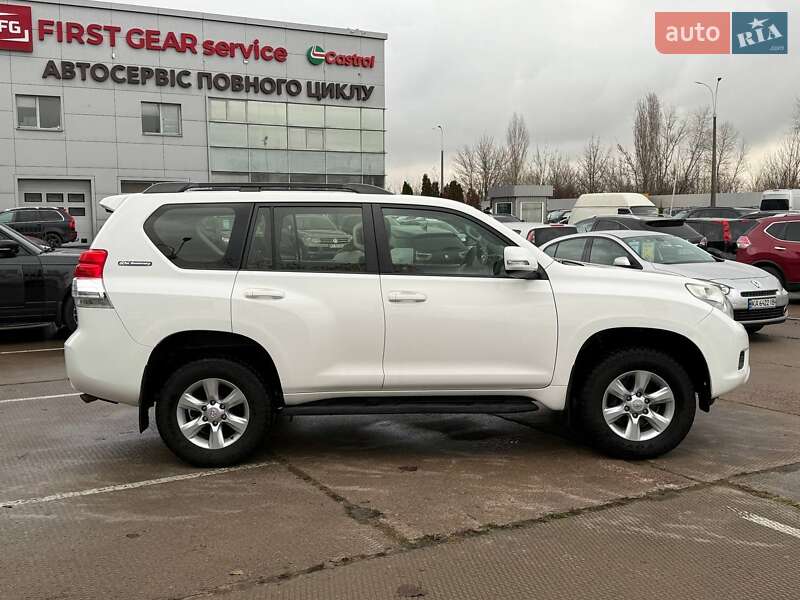 Внедорожник / Кроссовер Toyota Land Cruiser Prado 2012 в Киеве фото 4 Внедорожник / Кроссовер Toyota Land Cruiser Prado 2012 в Киеве