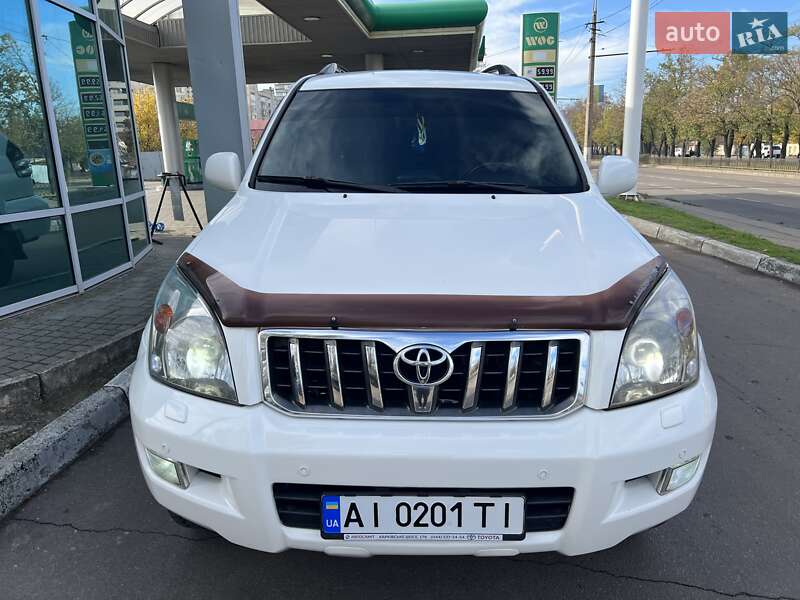 Позашляховик / Кросовер Toyota Land Cruiser Prado 2008 в Миколаєві