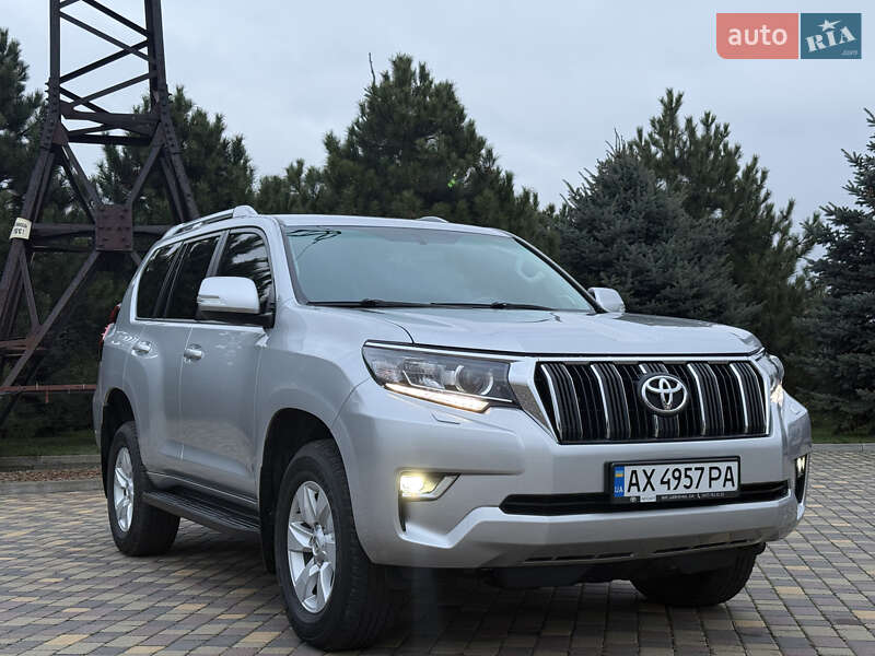 Внедорожник / Кроссовер Toyota Land Cruiser Prado 2021 в Днепре