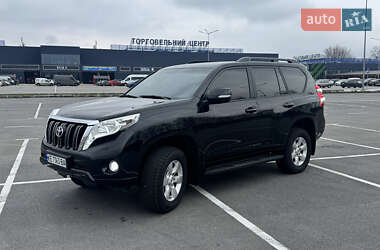 Позашляховик / Кросовер Toyota Land Cruiser Prado 2017 в Дніпрі