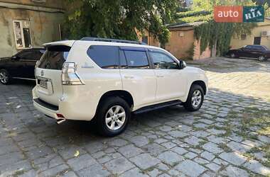 Позашляховик / Кросовер Toyota Land Cruiser Prado 2011 в Одесі