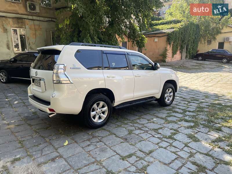 Toyota Land Cruiser Prado 2011 Toyota Land Cruiser Prado 2011