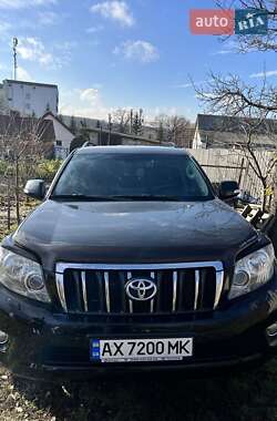 Внедорожник / Кроссовер Toyota Land Cruiser Prado 2010 в Харькове