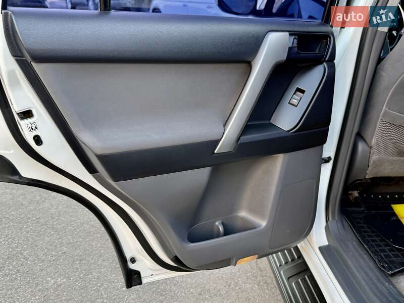 Внедорожник / Кроссовер Toyota Land Cruiser Prado 2013 в Киеве фото 59 Внедорожник / Кроссовер Toyota Land Cruiser Prado 2013 в Киеве