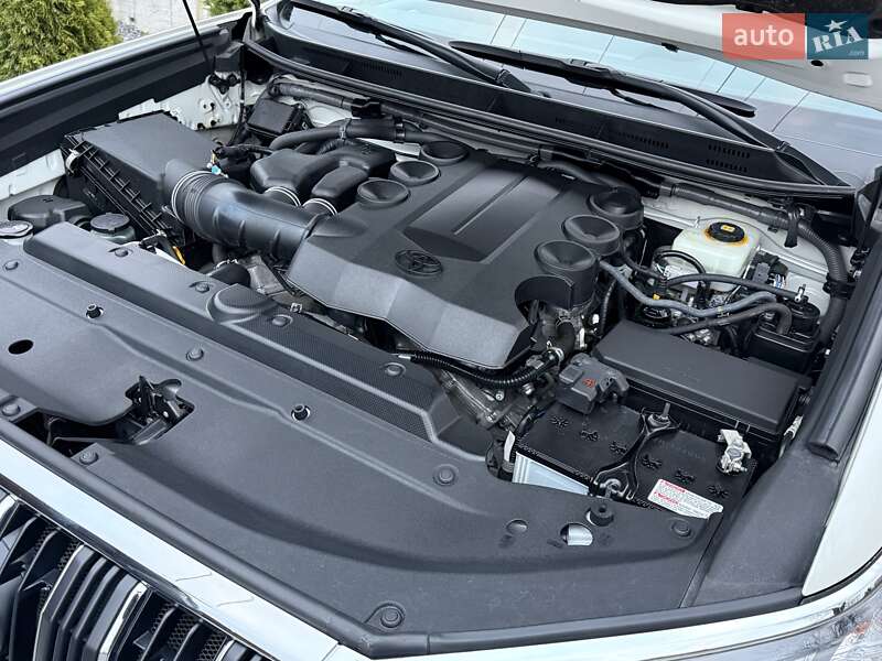 Внедорожник / Кроссовер Toyota Land Cruiser Prado 2019 в Виннице фото 69 Внедорожник / Кроссовер Toyota Land Cruiser Prado 2019 в Виннице