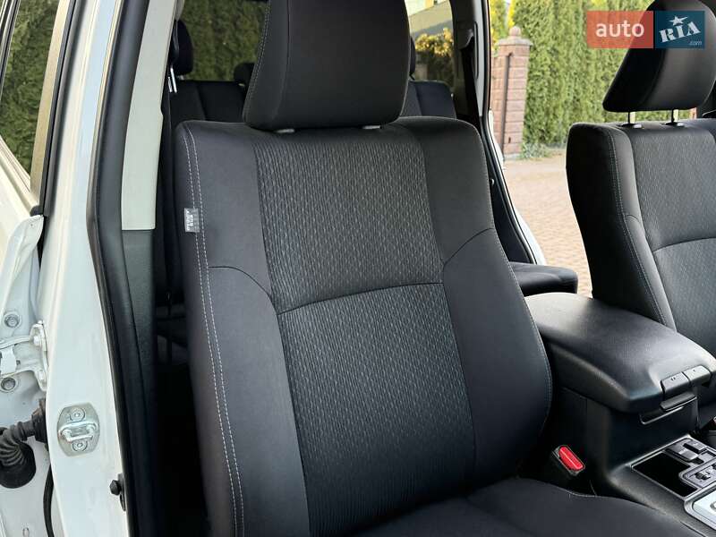 Внедорожник / Кроссовер Toyota Land Cruiser Prado 2022 в Ровно фото 21 Внедорожник / Кроссовер Toyota Land Cruiser Prado 2022 в Ровно