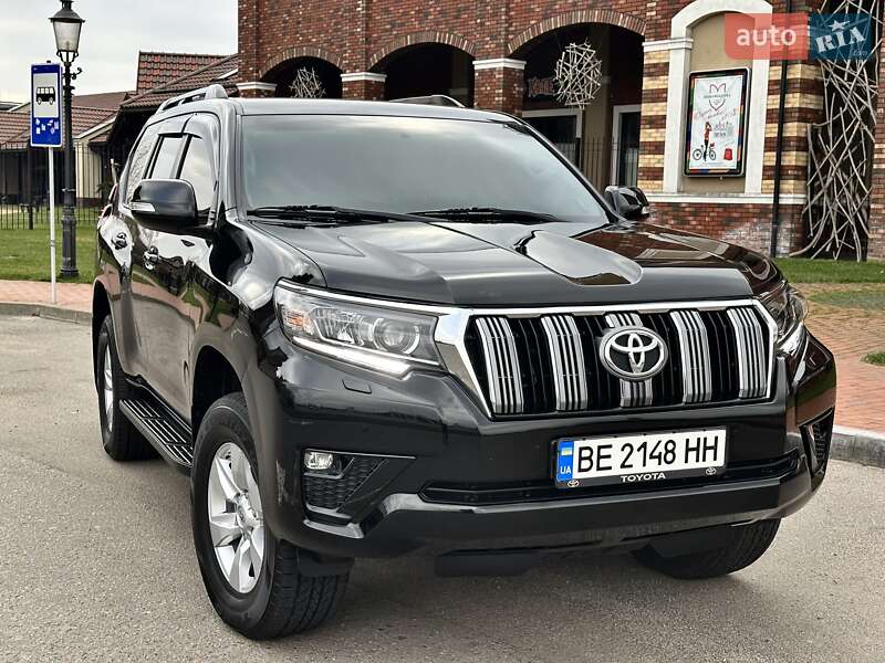 Внедорожник / Кроссовер Toyota Land Cruiser Prado 2019 в Киеве фото 17 Внедорожник / Кроссовер Toyota Land Cruiser Prado 2019 в Киеве